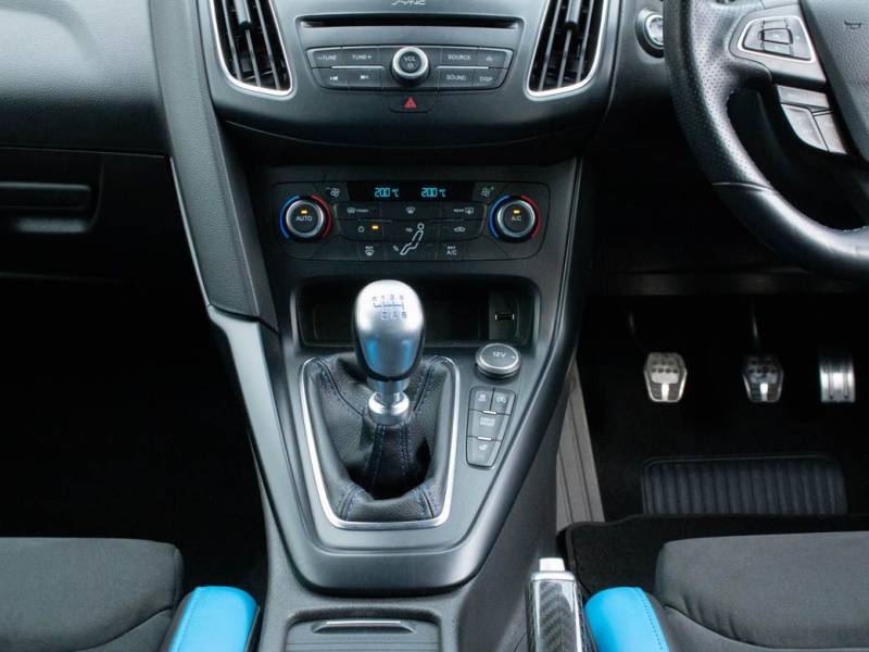 Ford Focus RS   Registered:2018(18)