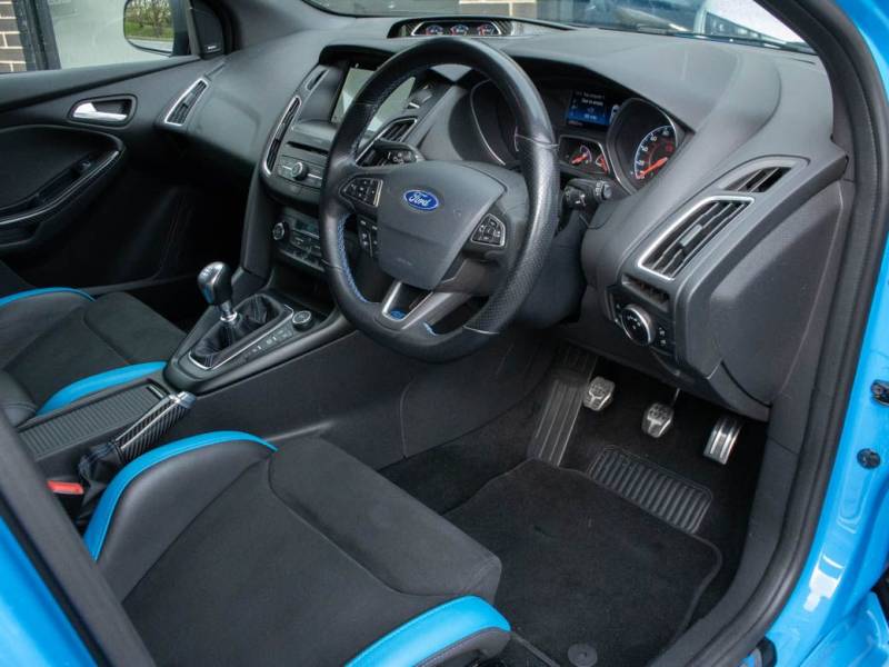 Ford Focus RS   Registered:2018(18)