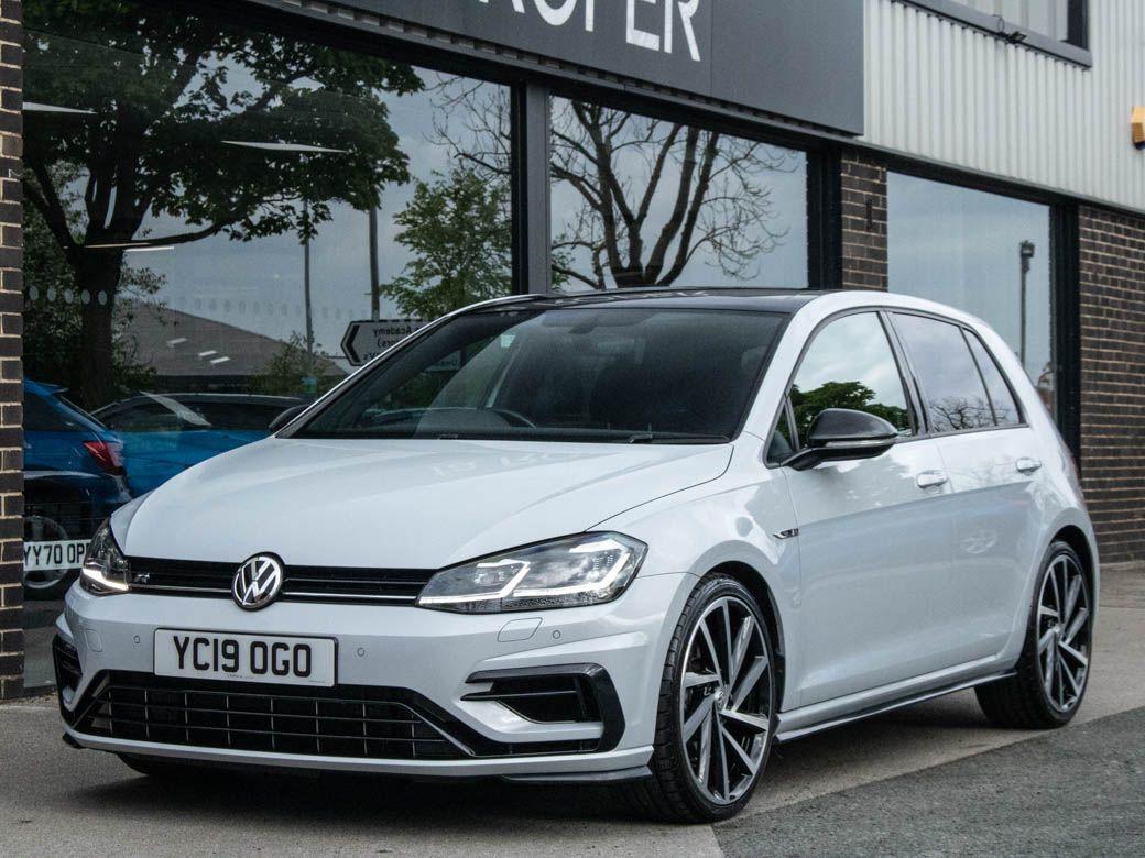 Volkswagen Golf 2.0 TSI R 4MOTION 5 door DSG Auto 300ps Hatchback Petrol White Silver MetallicVolkswagen Golf 2.0 TSI R 4MOTION 5 door DSG Auto 300ps Hatchback Petrol White Silver Metallic at fa Roper Ltd Bradford