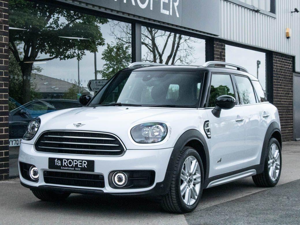 Mini Countryman 2.0 Cooper D ALL4 Exclusive Auto 150ps Hatchback Diesel Light White