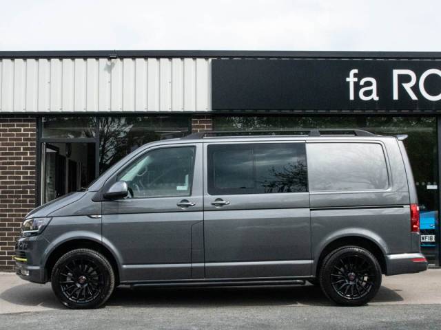 2017 Volkswagen Transporter T30 2.0 BiTDI BlueMotion Tech Highline KOMBI Van DSG 204ps