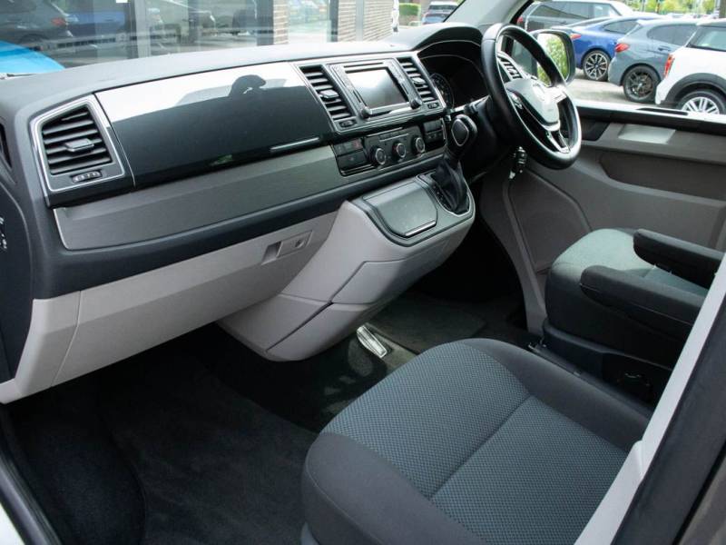 Volkswagen Transporter   Registered:2017(67)