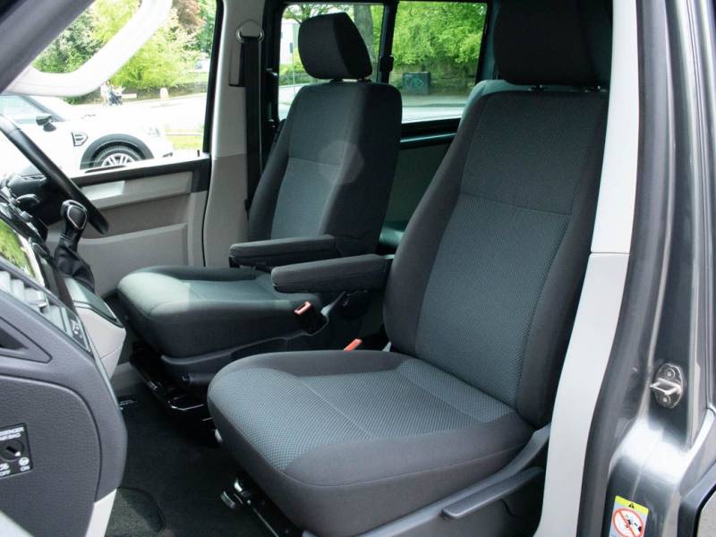 Volkswagen Transporter   Registered:2017(67)