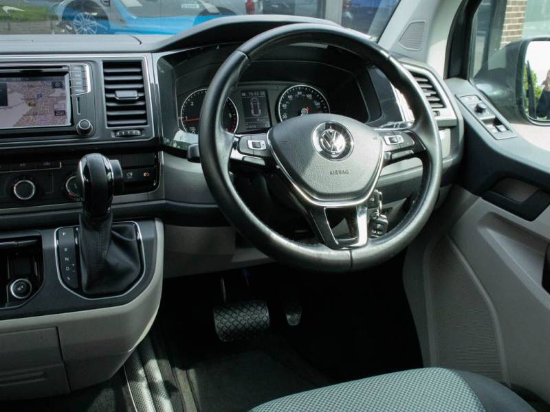 Volkswagen Transporter   Registered:2017(67)