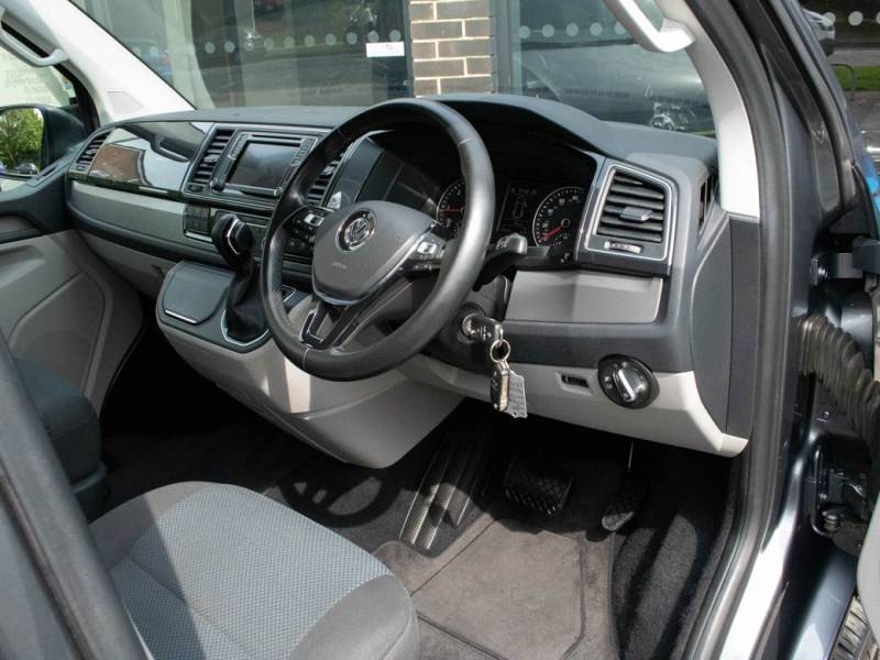 Volkswagen Transporter   Registered:2017(67)