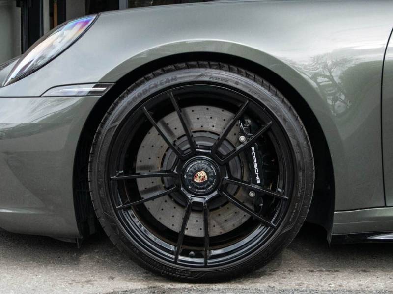 Porsche 911   Registered:2022(22)