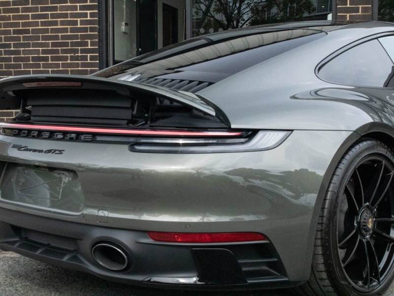 Porsche 911   Registered:2022(22)
