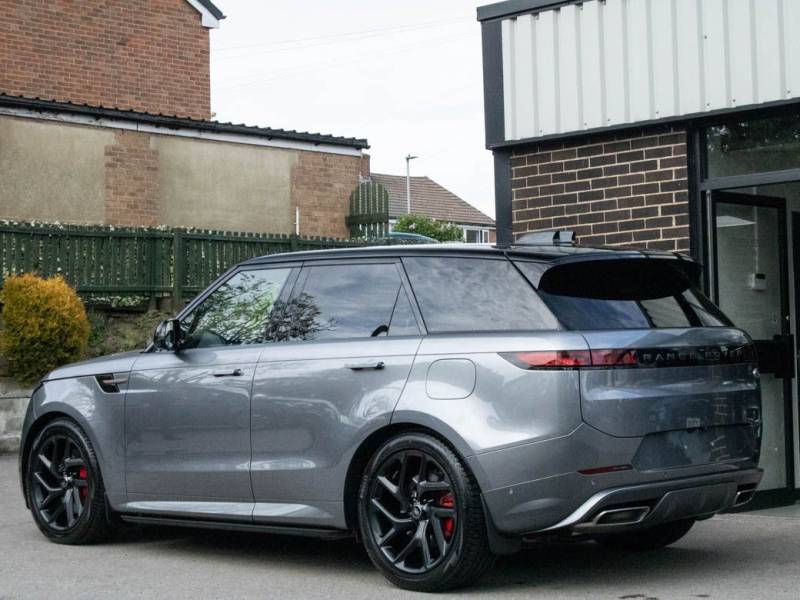 Land Rover Range Rover Sport   Registered:2023(23)