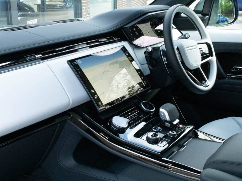 Land Rover Range Rover Sport   Registered:2023(23)