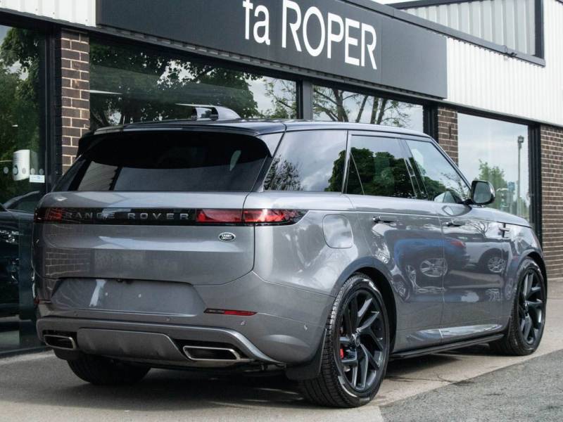 Land Rover Range Rover Sport   Registered:2023(23)