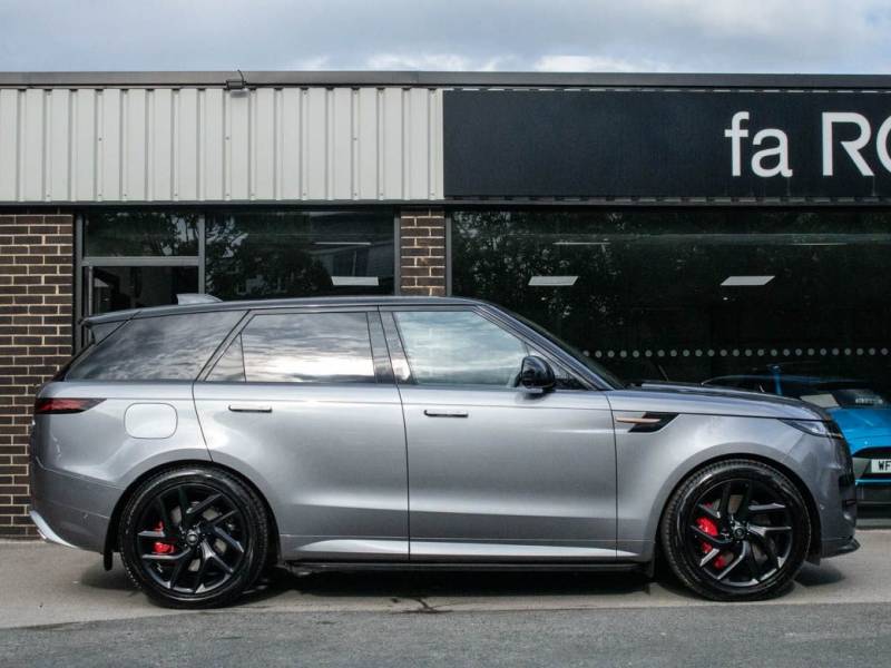 Land Rover Range Rover Sport   Registered:2023(23)