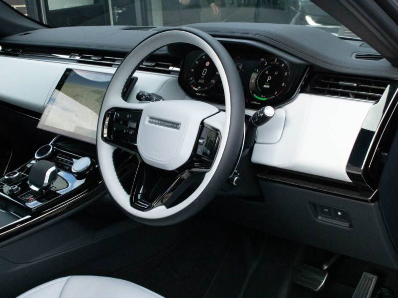 Land Rover Range Rover Sport   Registered:2023(23)