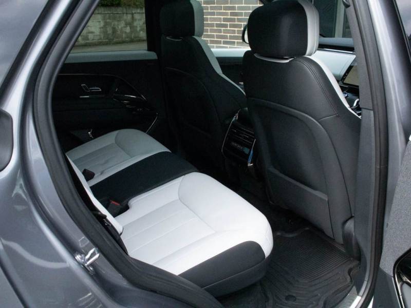 Land Rover Range Rover Sport   Registered:2023(23)