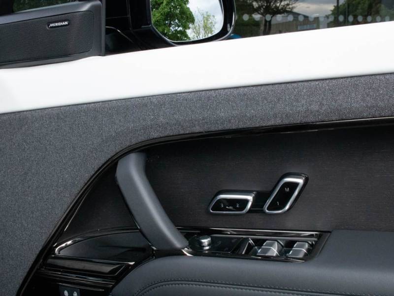 Land Rover Range Rover Sport   Registered:2023(23)