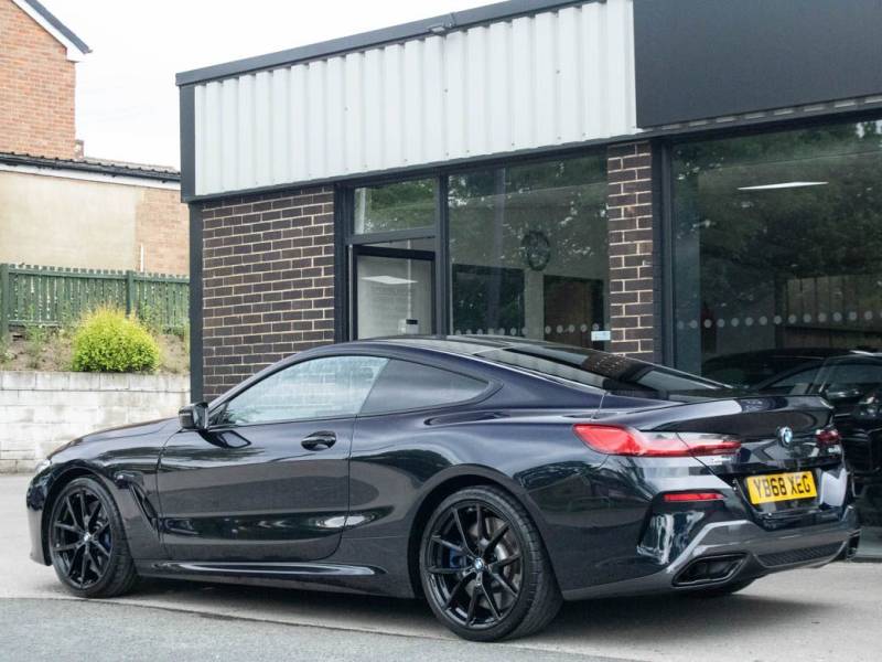 BMW 8 Series   Registered:2018(68)