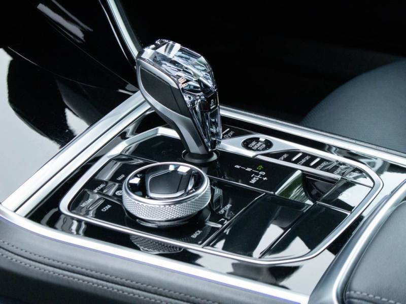 BMW 8 Series   Registered:2018(68)