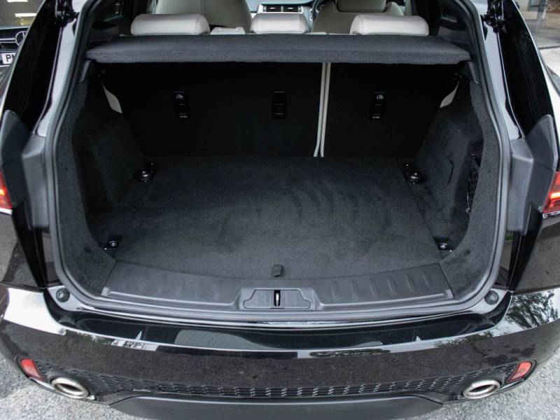 Jaguar E Pace   Registered:2020(20)