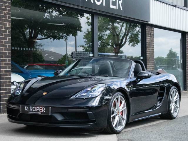 Porsche Boxster 718 2.5 GTS PDK 365ps Convertible Petrol Jet Black Metallic
