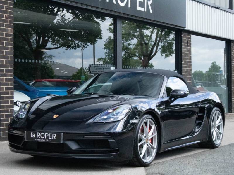Porsche Boxster 718   Registered:2018(68)