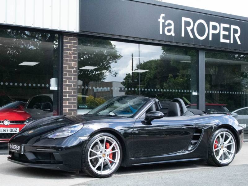 Porsche Boxster 718   Registered:2018(68)