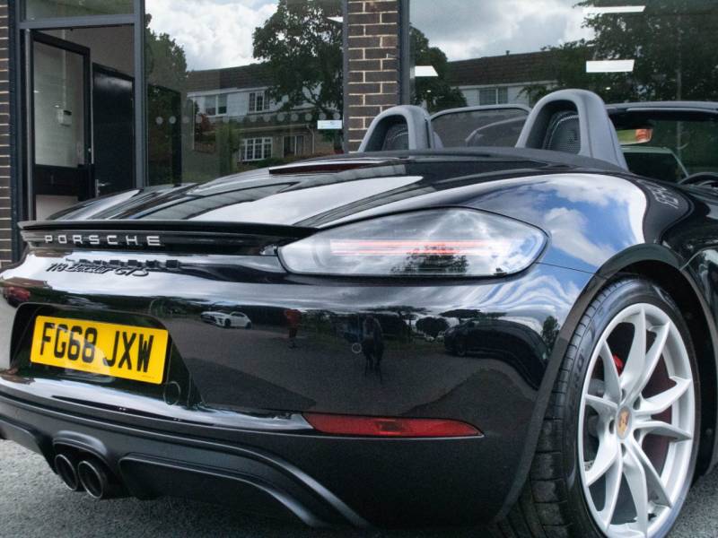 Porsche Boxster 718   Registered:2018(68)