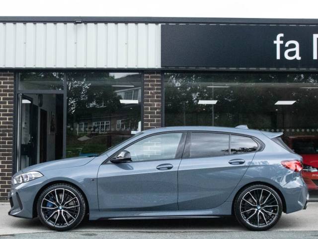 2022 BMW 1 Series 2.0 M135i xDrive Auto 306ps
