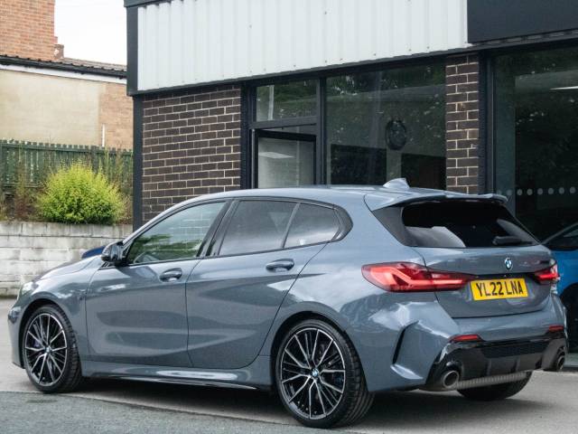 2022 BMW 1 Series 2.0 M135i xDrive Auto 306ps