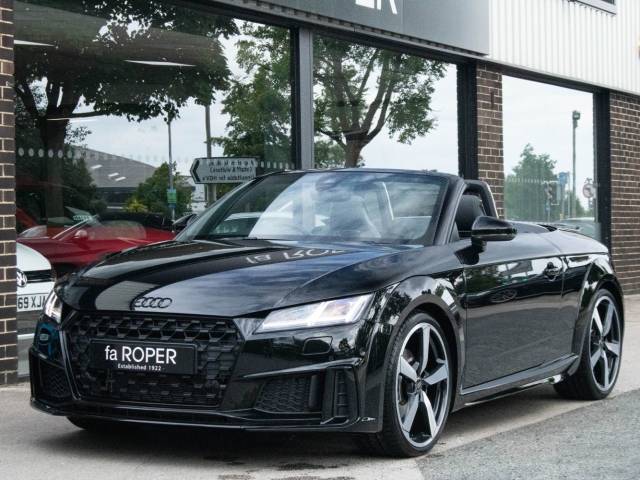 Audi TT Roadster 2.0 TFSI 40 Vorsprung S tronic 197ps Convertible Petrol Mythos Black Metallic