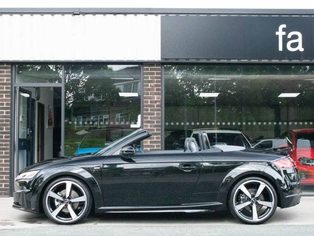 2023 Audi TT Roadster 2.0 TFSI 40 Vorsprung S tronic 197ps