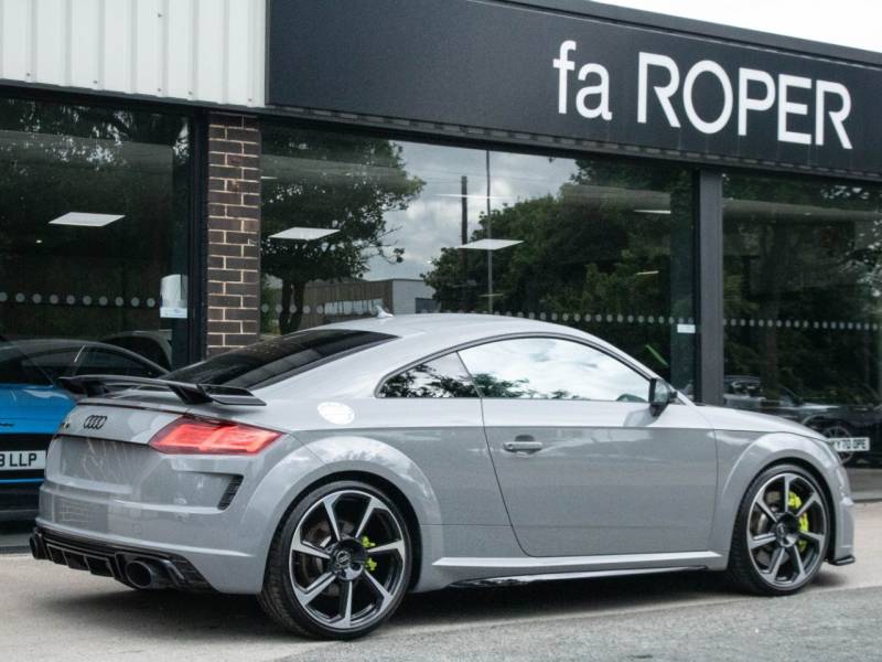 Audi TT RS   Registered:2022(22)