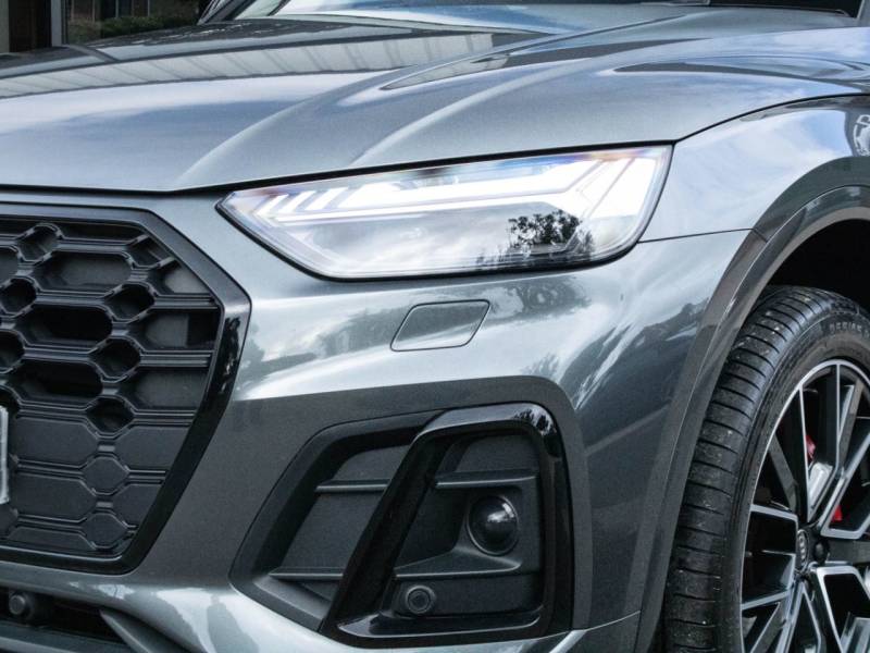 Audi Q5   Registered:2022(72)