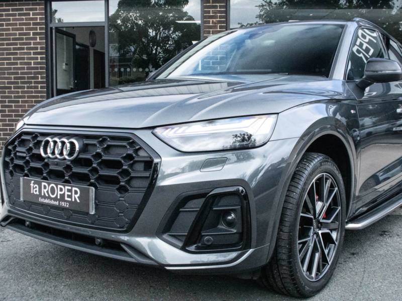 Audi Q5   Registered:2022(72)