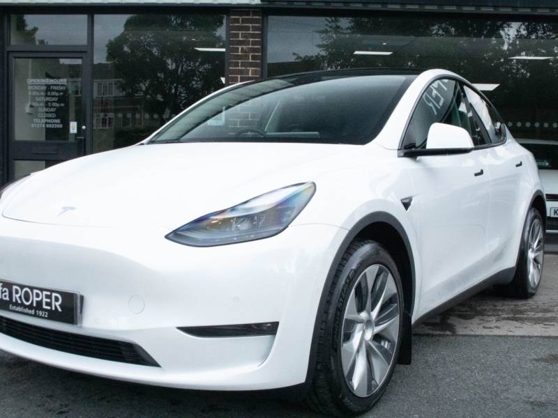 Tesla Model Y   Registered:2022(72)