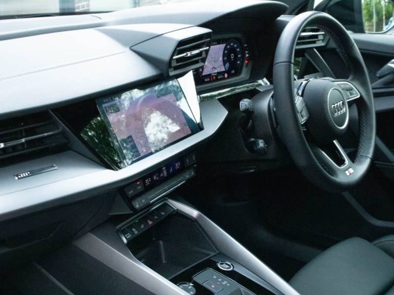 Audi A3   Registered:2023(73)