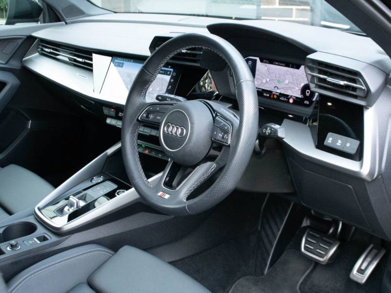 Audi A3   Registered:2023(73)