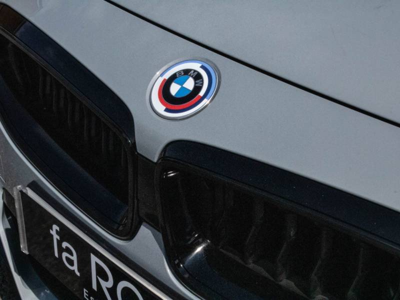 BMW 2 Series   Registered:2022(72)