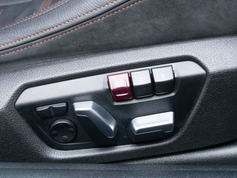 BMW M2   Registered:2020(70)