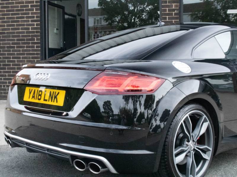 Audi TTS Coupe   Registered:2018(18)