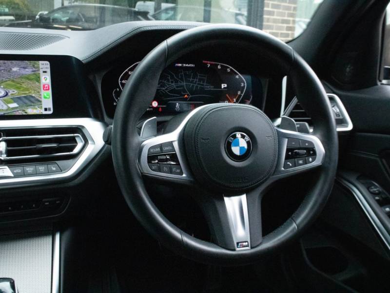 BMW 3 Series   Registered:2020(20)