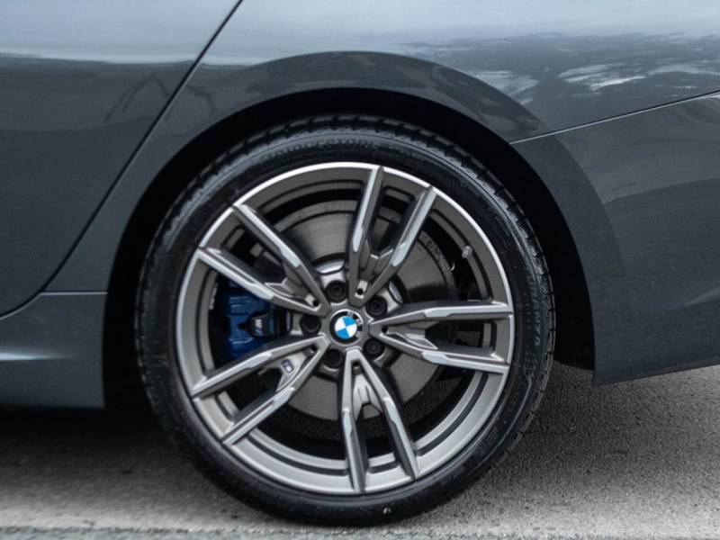 BMW 3 Series   Registered:2020(20)