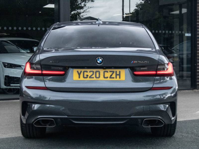 BMW 3 Series   Registered:2020(20)