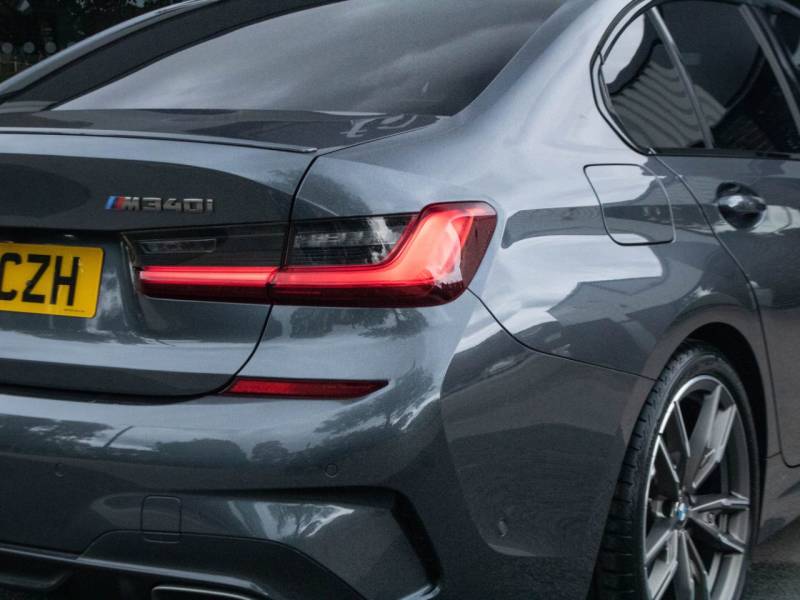 BMW 3 Series   Registered:2020(20)