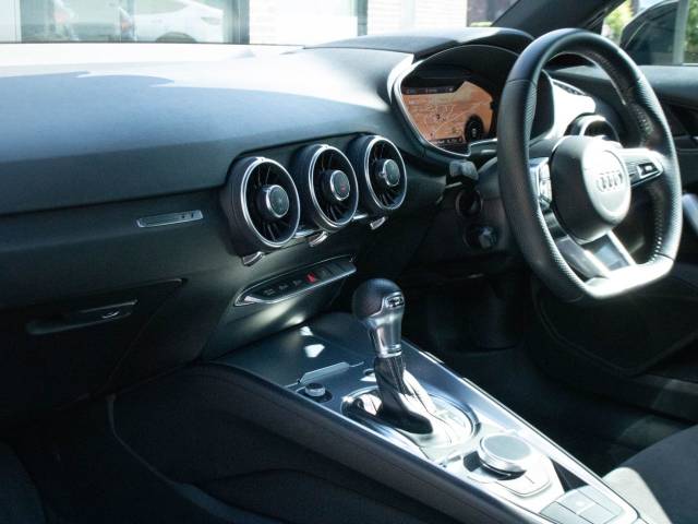 2016 Audi TT Coupe 2.0 TFSI S Line S tronic 230ps