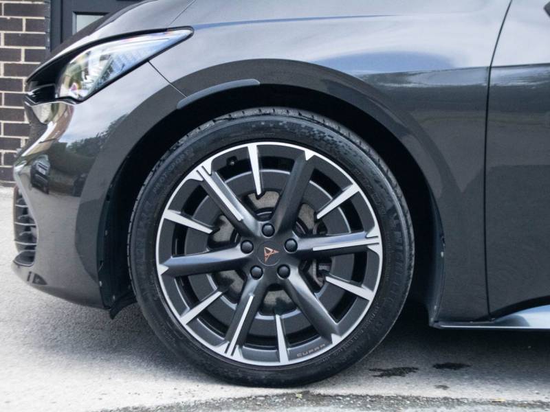 CUPRA Born   Registered:2022(72)