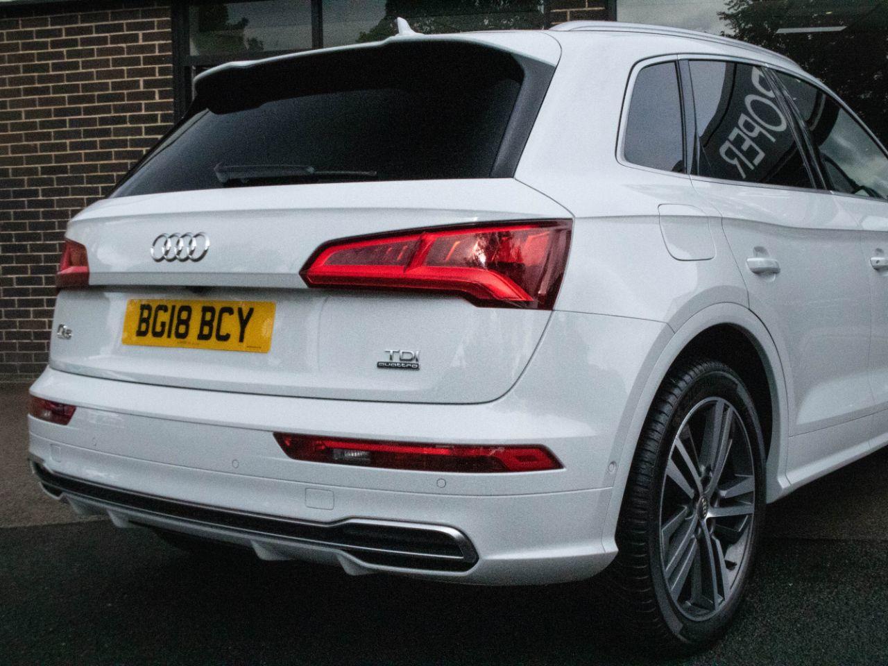 Audi Q5 3.0 V6 TDI S Line quattro S Line Auto 286ps Estate Diesel Glacier White Metallic