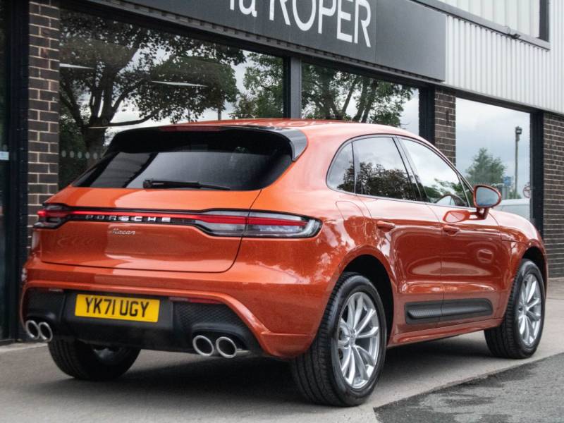 Porsche Macan   Registered:2021(71)