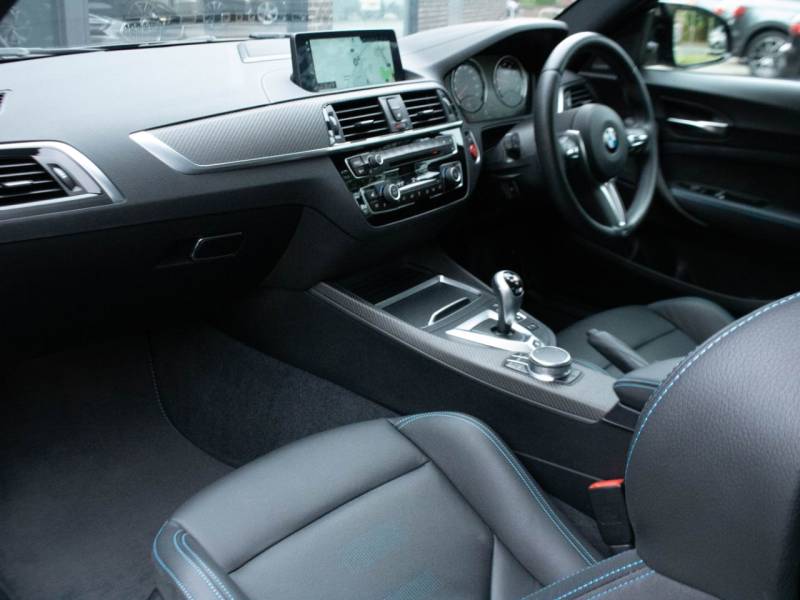 BMW M2   Registered:2020(70)