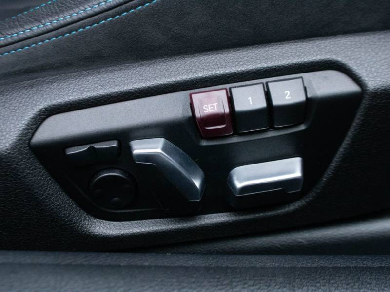 BMW M2   Registered:2020(70)