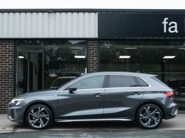 2023 Audi A3 Sportback 1.5 TFSI 35 S Line S tronic 150ps