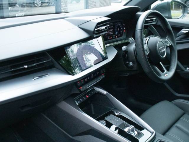2023 Audi A3 Sportback 1.5 TFSI 35 S Line S tronic 150ps